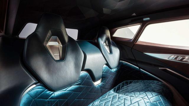宝马发布XM概念车官图 搭载V8动力插电混动SUV